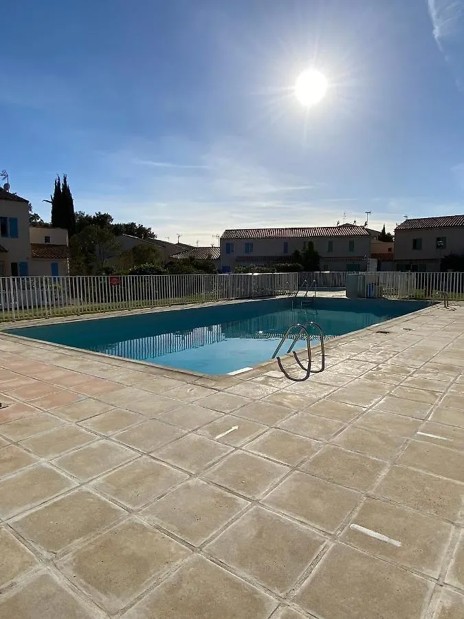 Appartement Les locations Cinaureva   Village de la mer La Londe-les-Maures